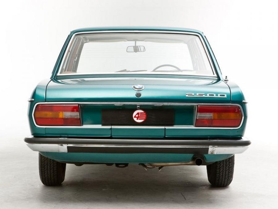  BMW 2500 1968 года  (UK) (фото 4 из 9)